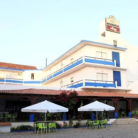 Гостевой дом Residencial Braga Вимейру