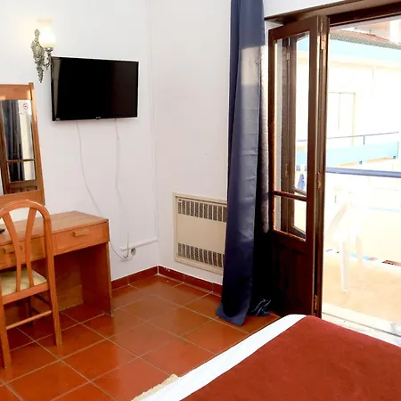 Residencial Braga Гостевой дом 3*